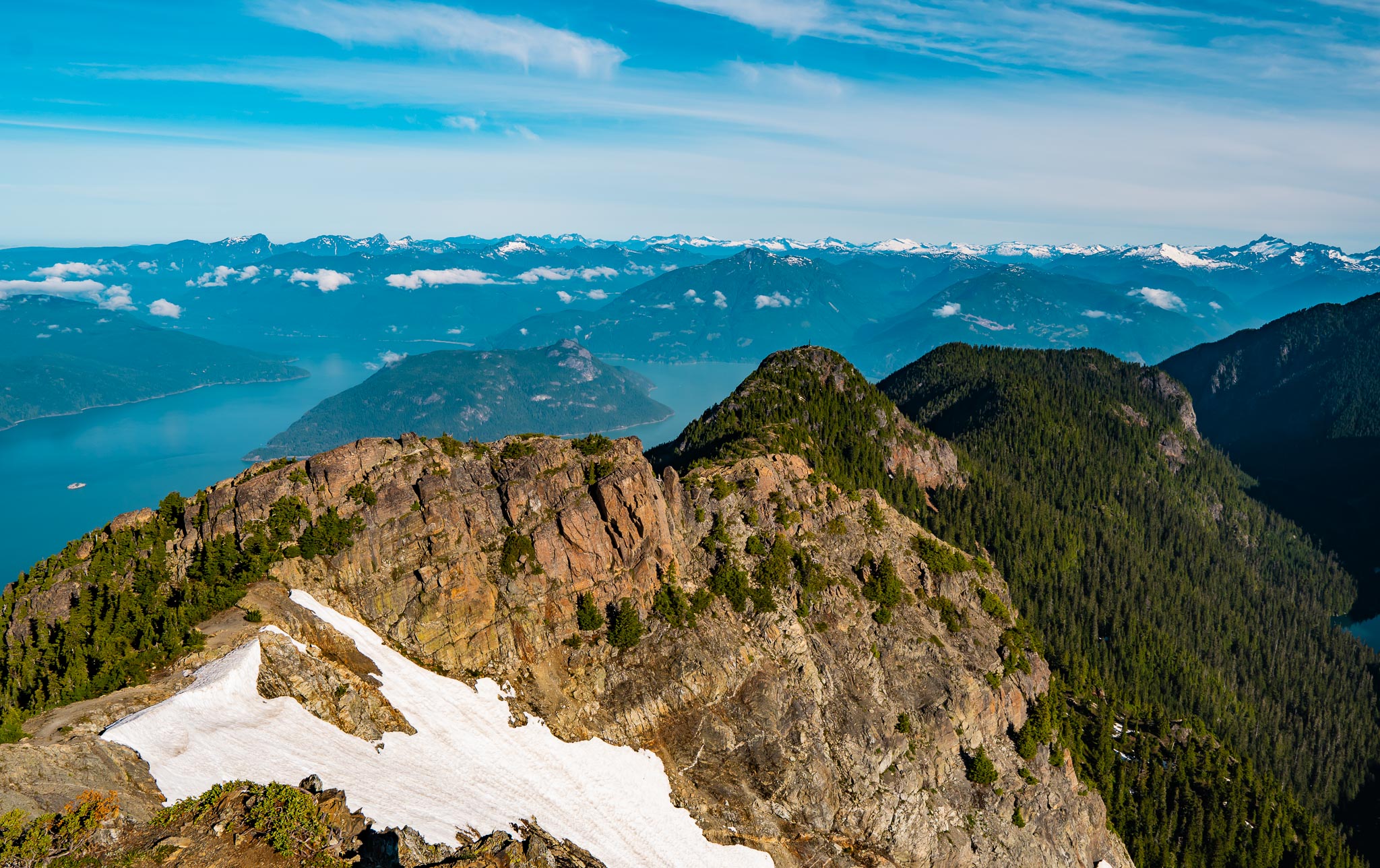 Hiking Brunswick Mountain Near Lions Bay - Best Hikes Bc