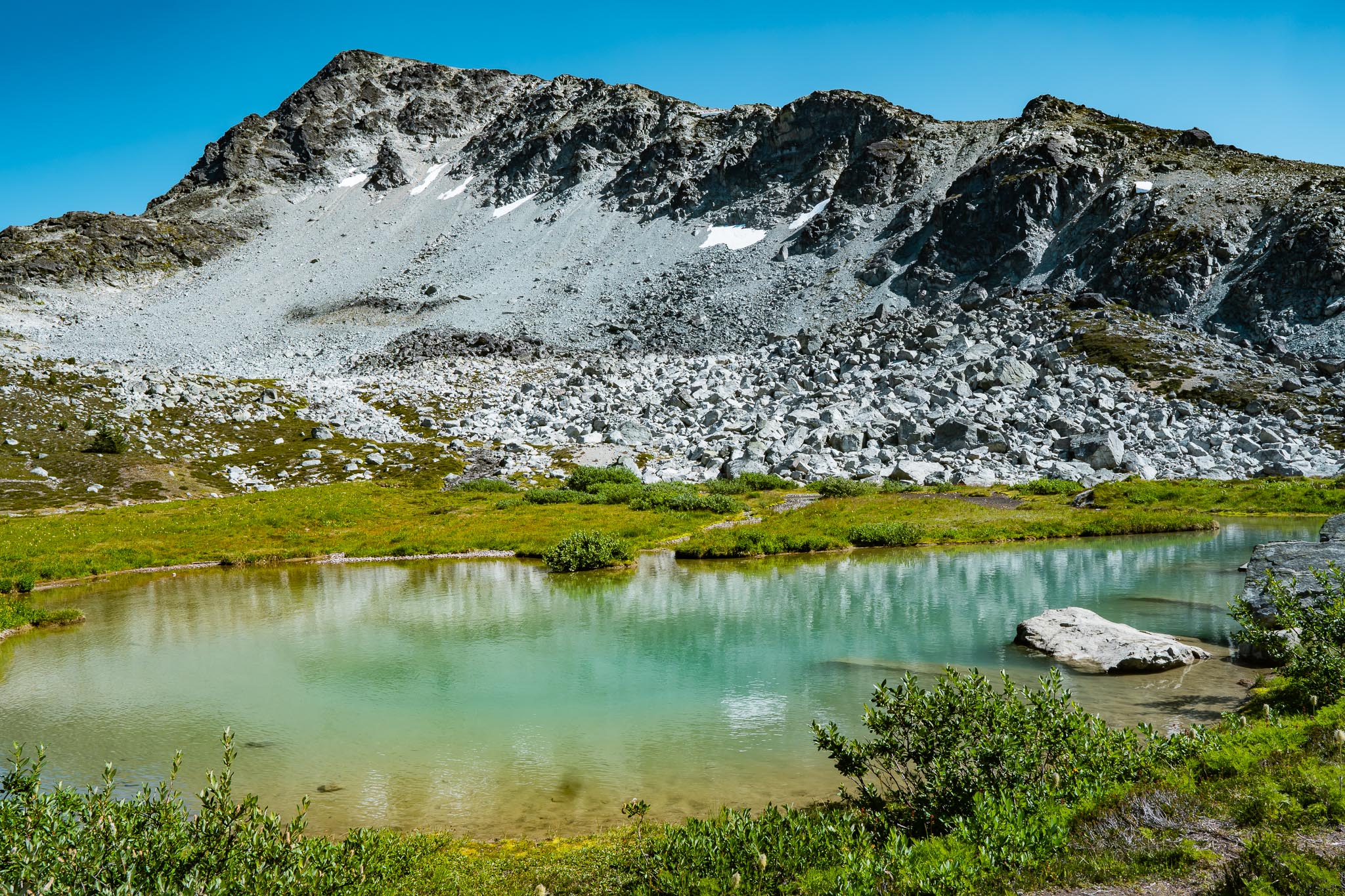 Hiking Decker Mountain near Whistler - Best Hikes BC